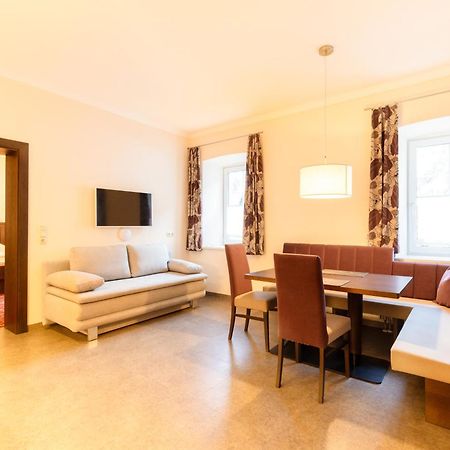 Appartements Feroli Dienten am Hochkoenig Luaran gambar