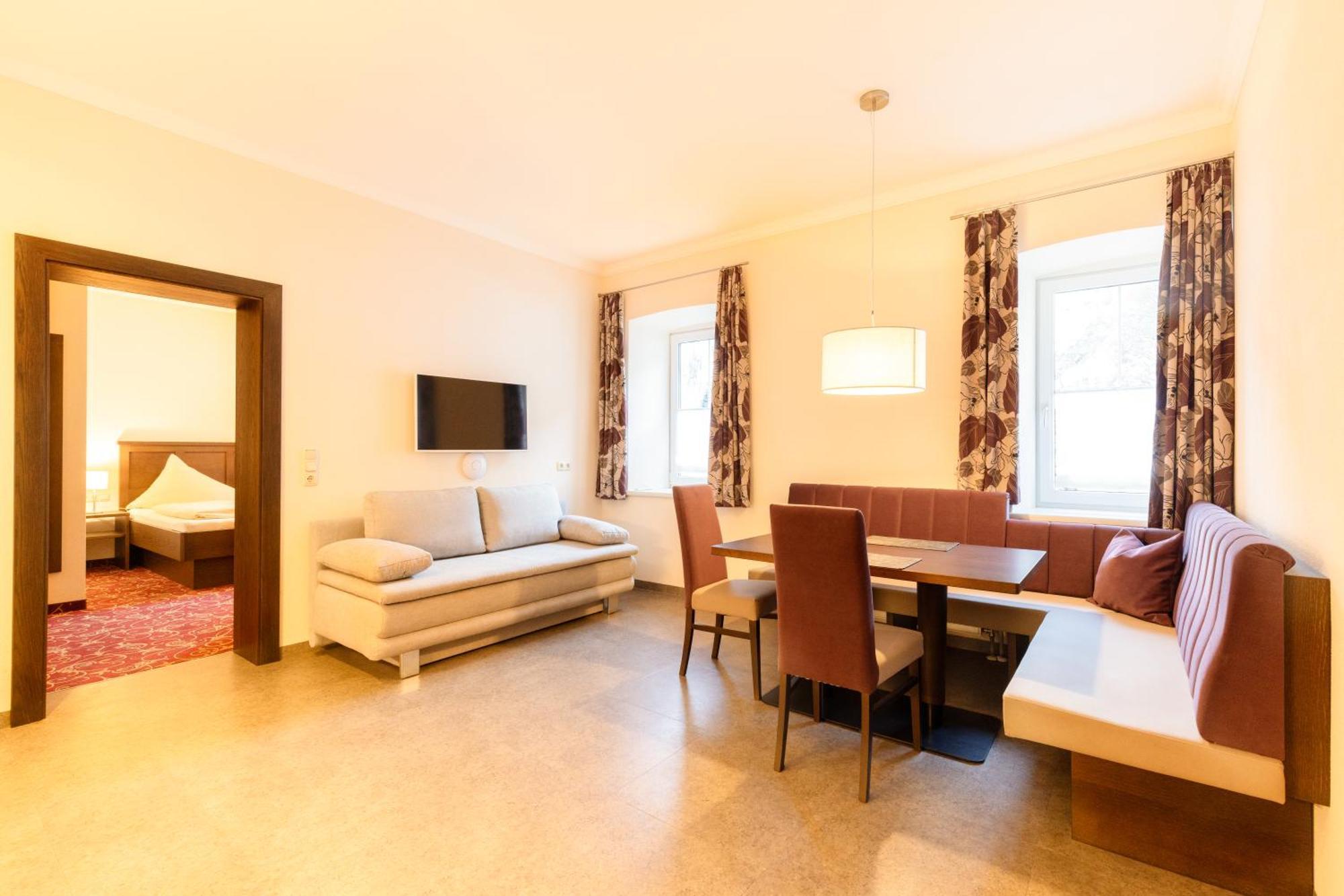 Appartements Feroli Dienten am Hochkoenig Luaran gambar