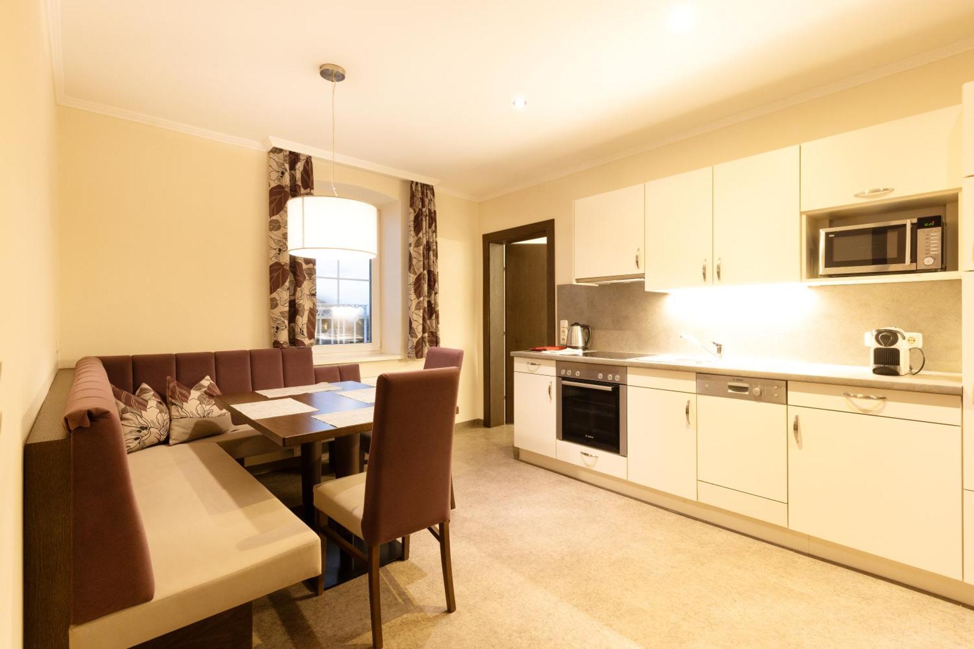 Appartements Feroli Dienten am Hochkoenig Luaran gambar