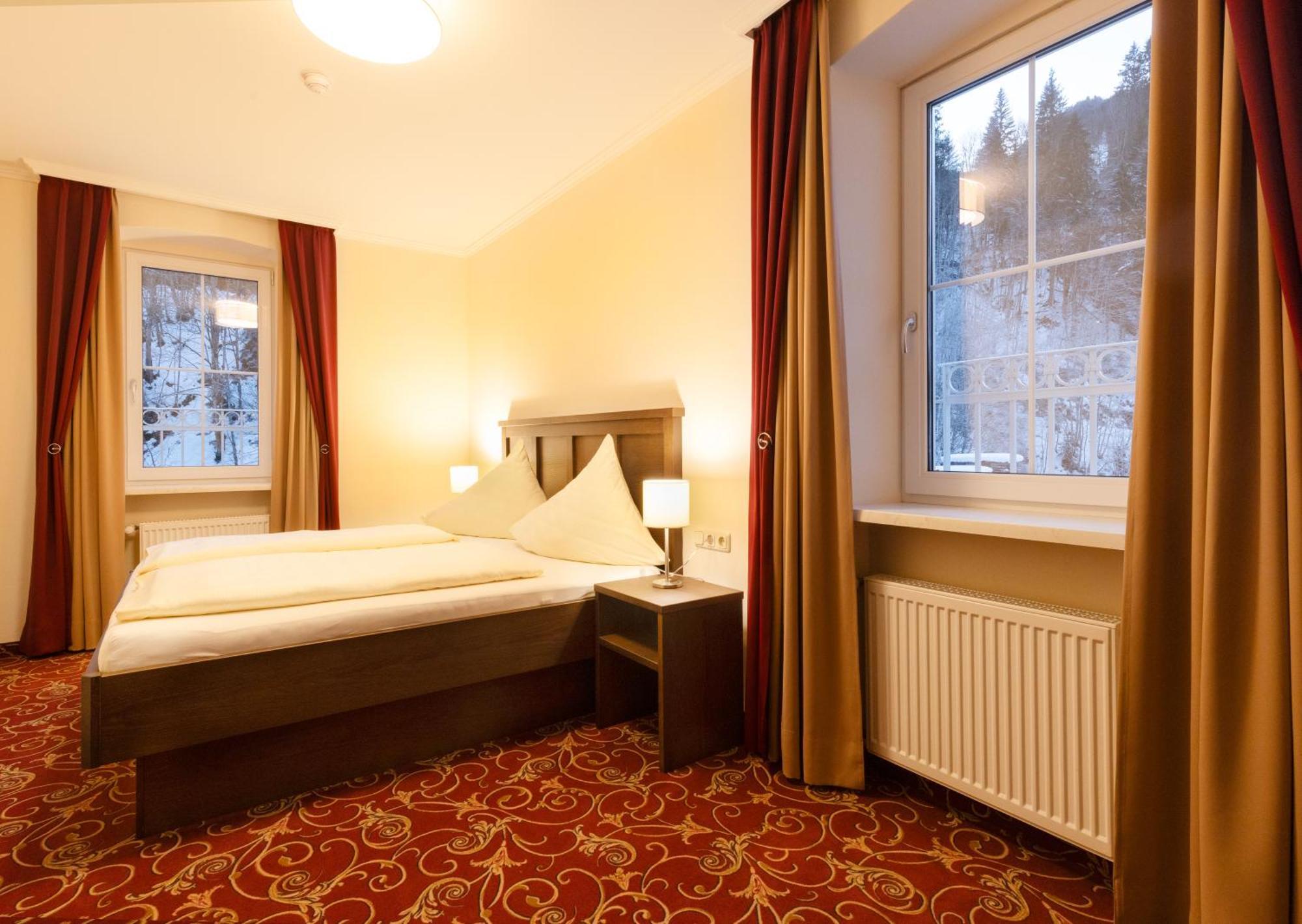 Appartements Feroli Dienten am Hochkoenig Luaran gambar